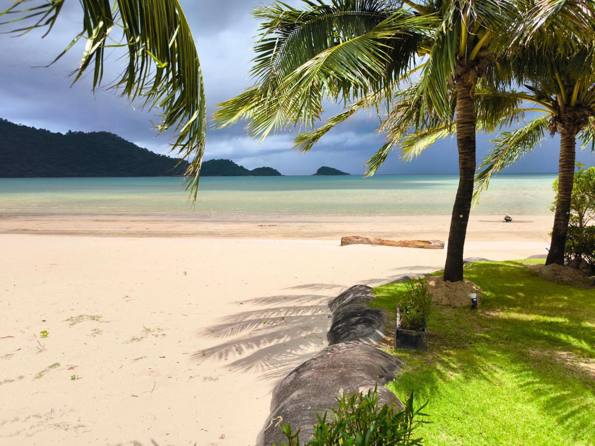 Blue Haven Bay Villa 21D And Resort Apartments チャン島 エクステリア 写真
