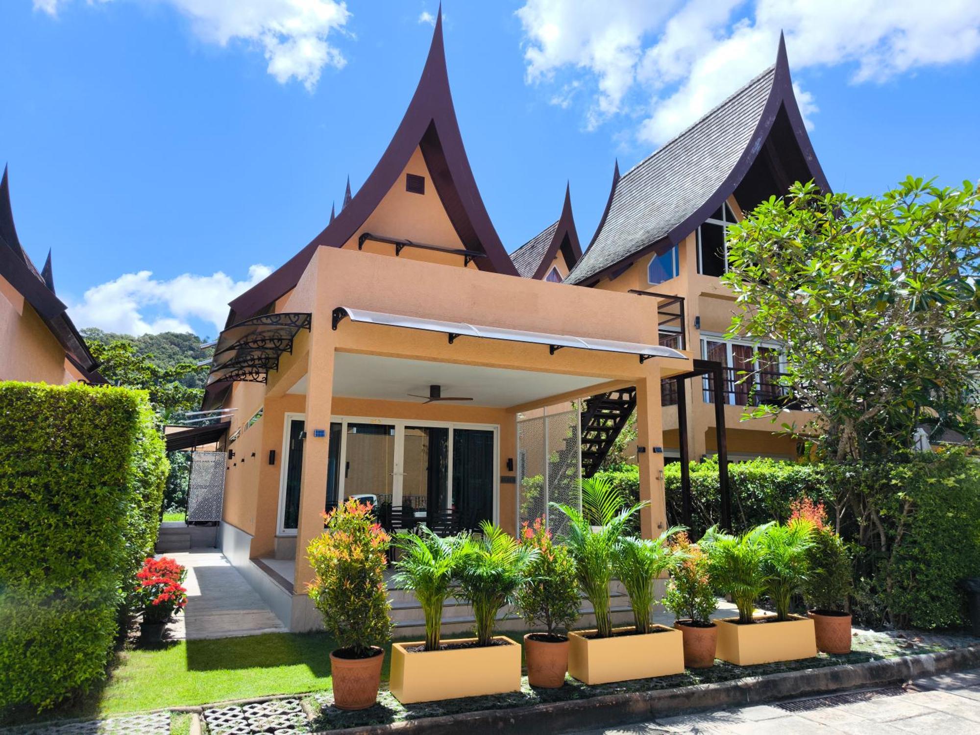 Blue Haven Bay Villa 21D And Resort Apartments チャン島 エクステリア 写真
