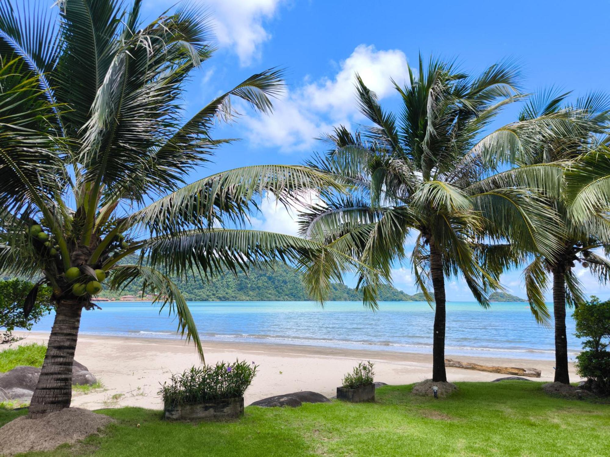 Blue Haven Bay Villa 21D And Resort Apartments チャン島 エクステリア 写真