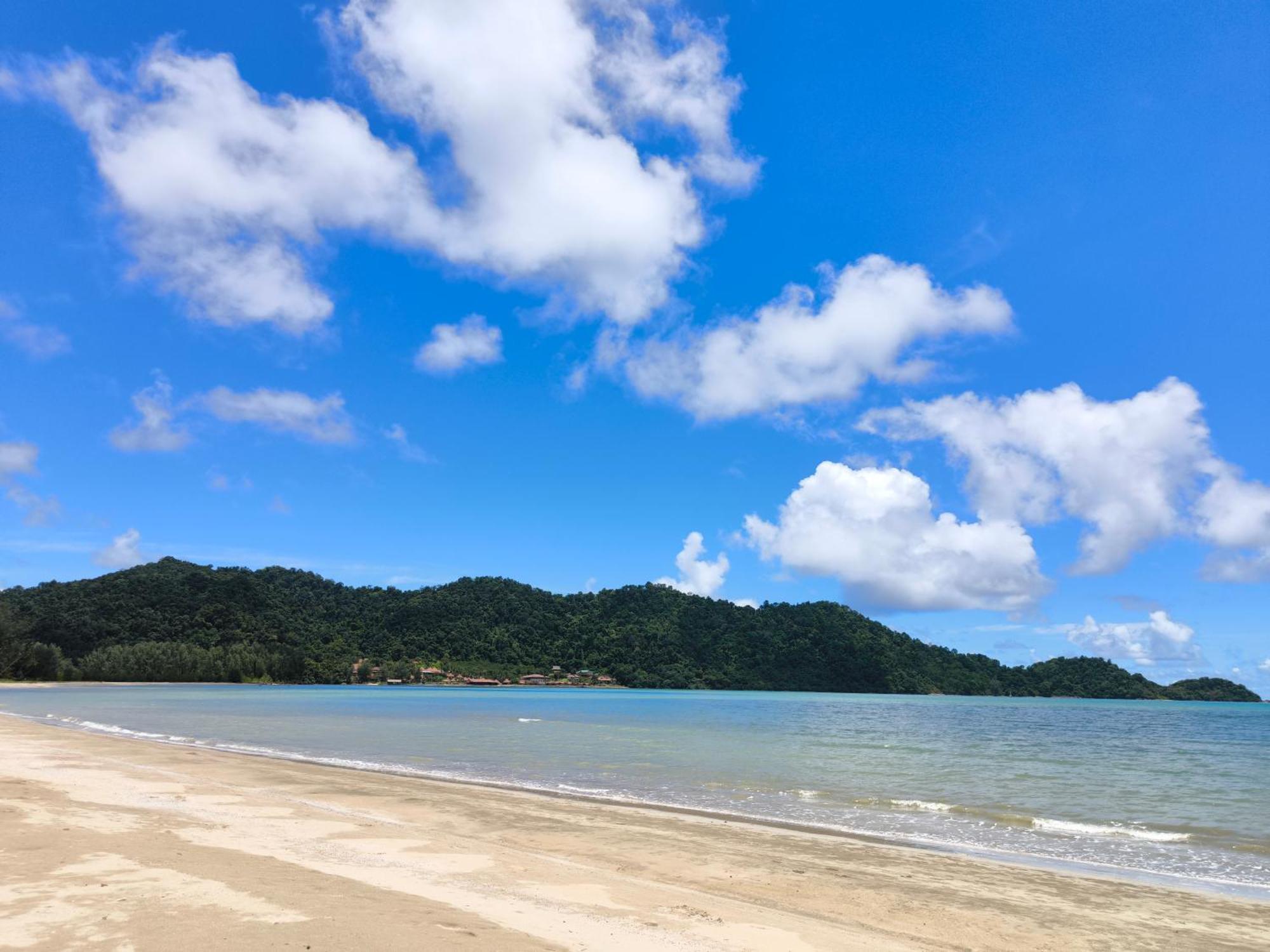 Blue Haven Bay Villa 21D And Resort Apartments チャン島 エクステリア 写真