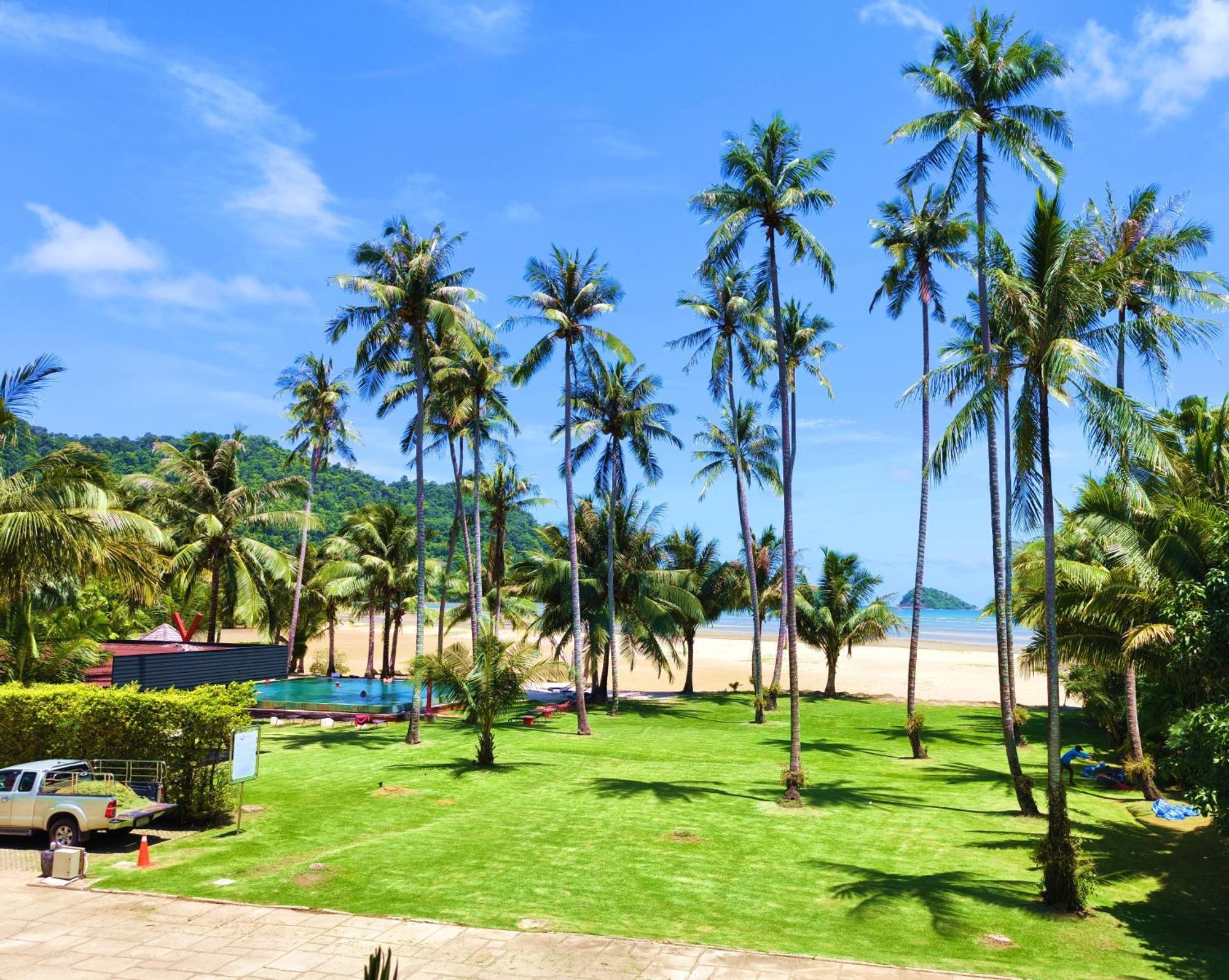 Blue Haven Bay Villa 21D And Resort Apartments チャン島 エクステリア 写真