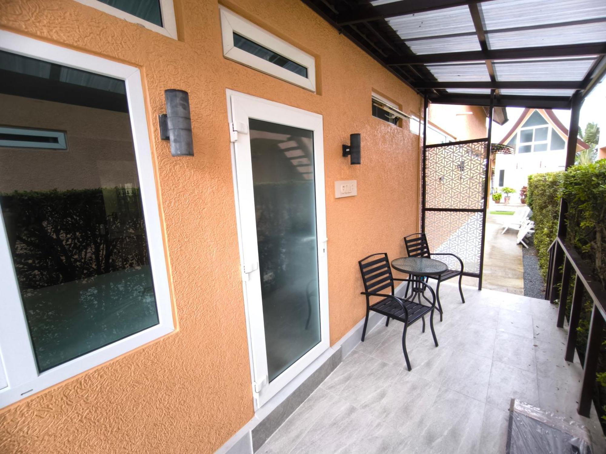 Blue Haven Bay Villa 21D And Resort Apartments チャン島 エクステリア 写真